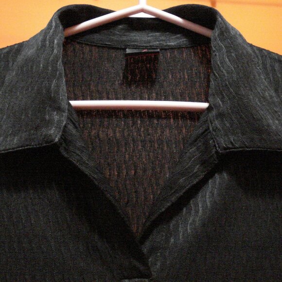 Ladies Blouse. Striped Button Front Shirt with Collar. - Picture 3 of 6